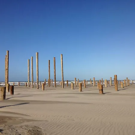 Nabij Strand